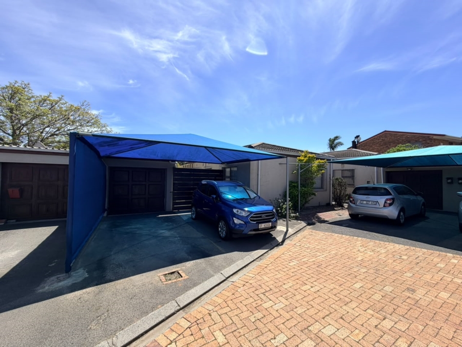 To Let 2 Bedroom Property for Rent in St Michaels Western Cape